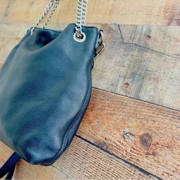 Micheal Kors Jet Set Travel Black Pebbled Leather Shoulder/Crossbody Bag - Picture 4 of 12